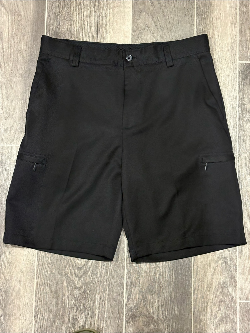 Izod Black Cargo Performance Golf Shorts